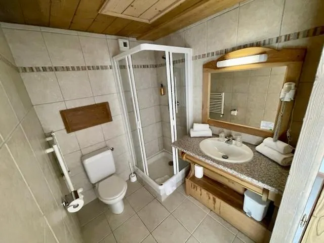 Le Vancouver Hotel 3*